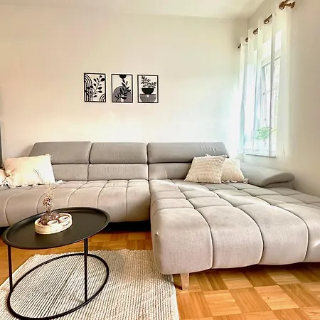 Apartment Am Fusse Der Burg Deutschlandsberg